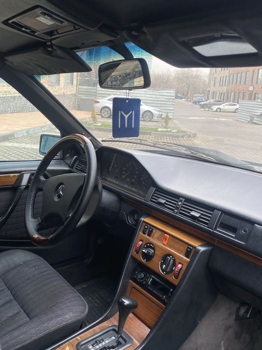 Мерс мерседес 124