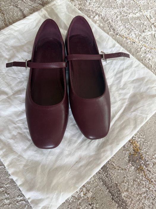 Продам женские балетки 38 размер