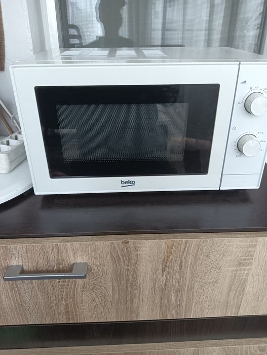 Cuptor microunde Beko