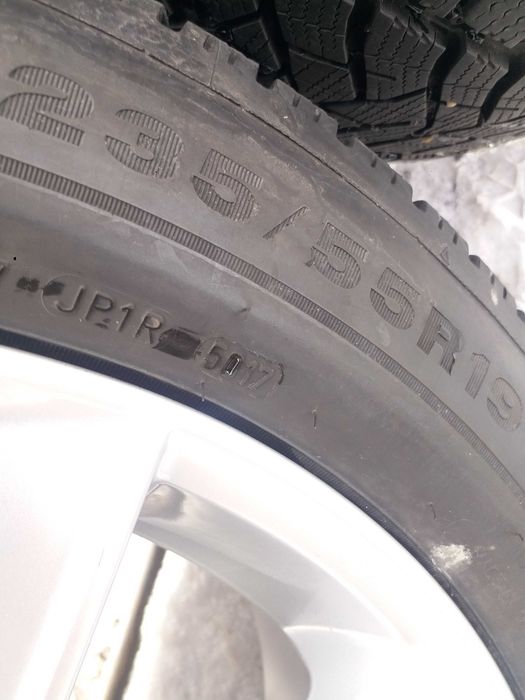 Set 4 Anvelope Iarna Dunlop WinterSport 5 235 55 R19 ci118