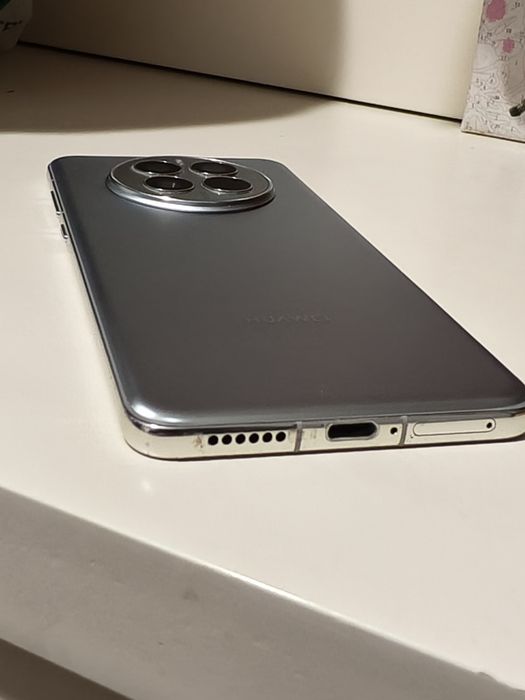 Huawei Mate 50 Смартфон