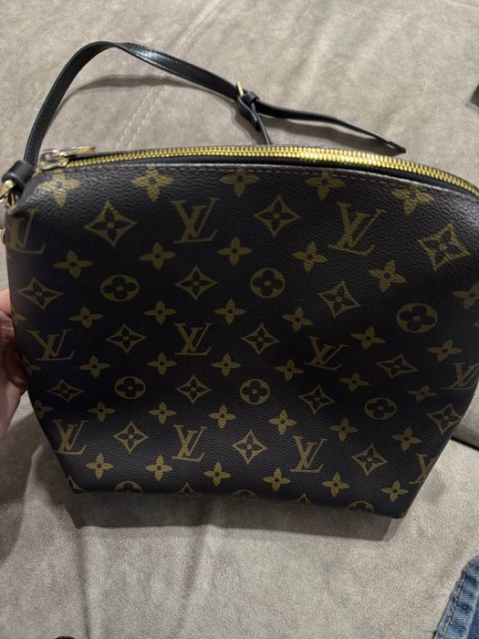 Сумка Louis Vuitton