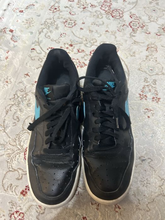 Продам Кроссовки Nike