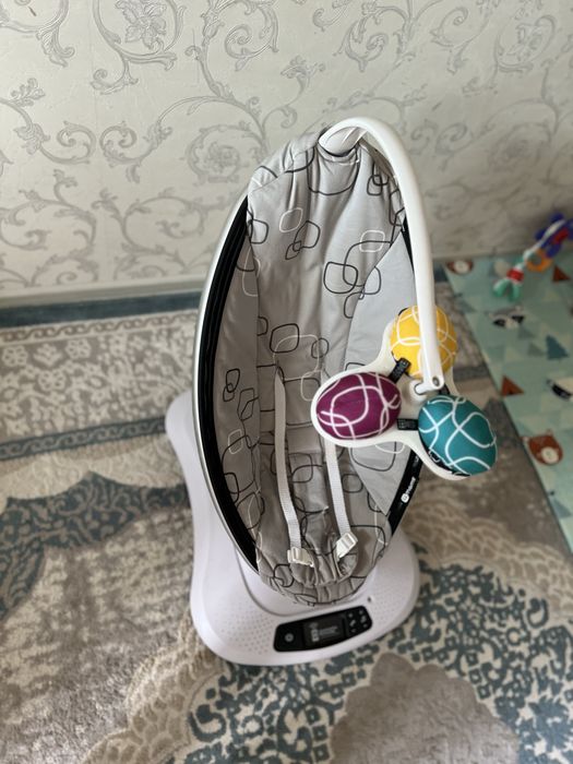 Шезлонг сатылады 4moms