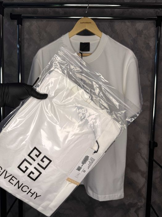 Tricou Givenchy Paris