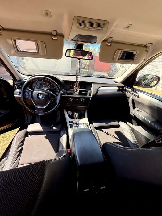 BMW X3 2011 — imagine 5