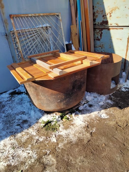 Советские казаны с ошаком.