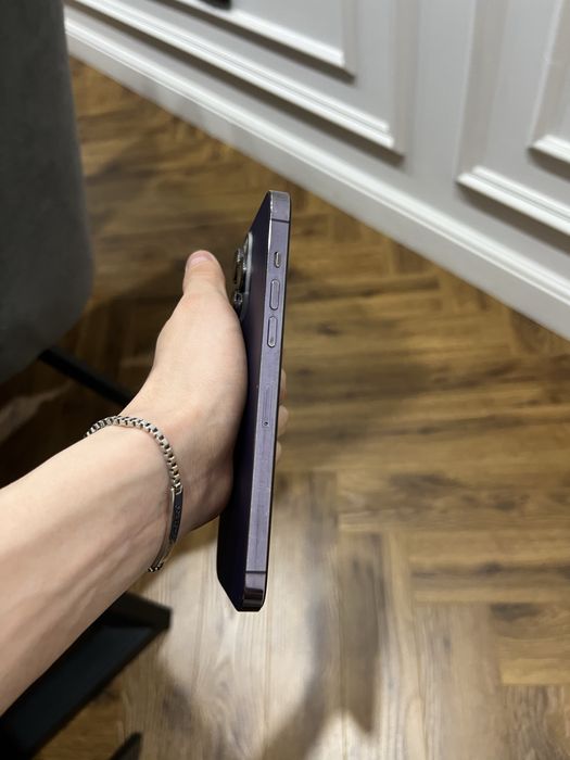 Продам айфон 14 про макс 256гб