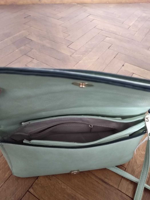 Чанта с дълга дръжка