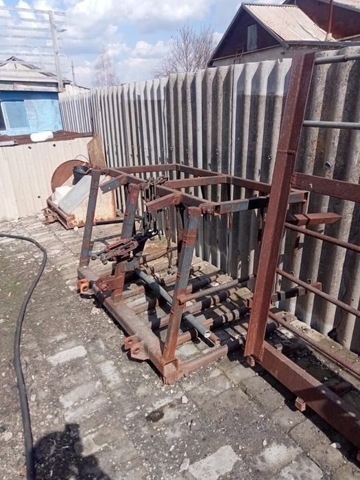 Продам трактор т40 с куном