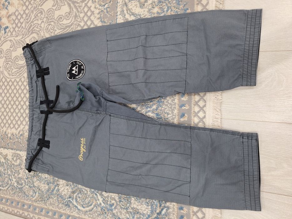 Кимоно для джиу-джитсу