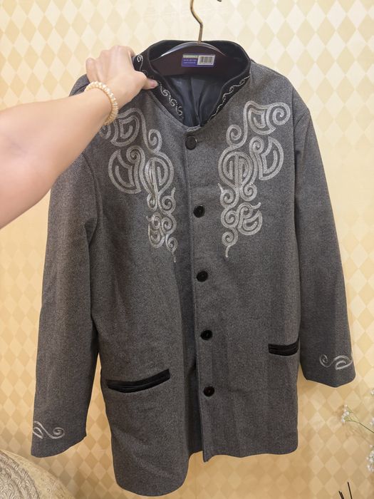 Продам мужской камзол