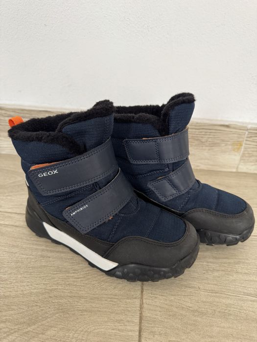 Ghetute Geox marime 31