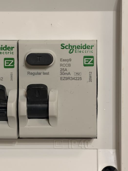 Продам Электро Щит Автоматный собраный Schneider!