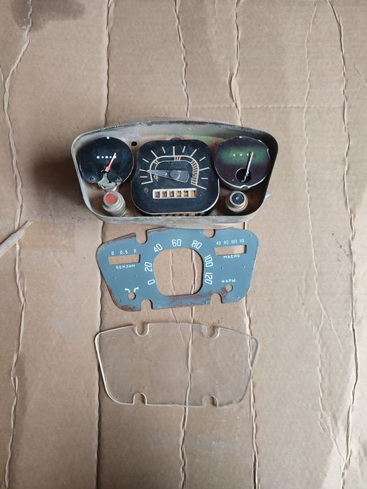 ЗАЗ 965 . ЗАЗ 965 А. Щиток приборов.