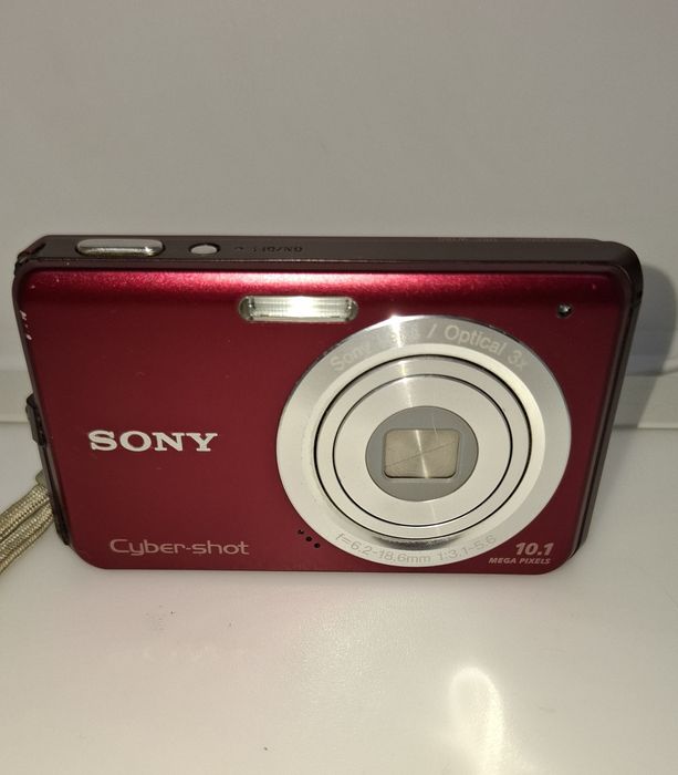 Sony Cyber-shot DSC-W180 компактен дигитален фотоапарат