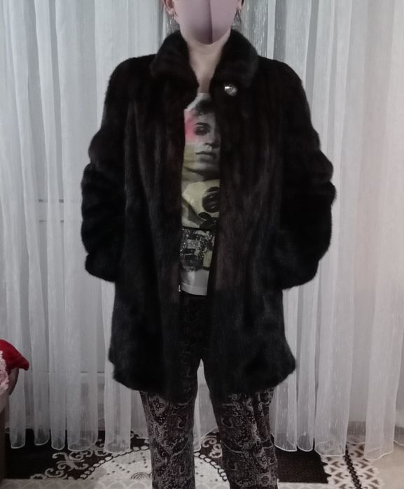 Продам шубу норковую