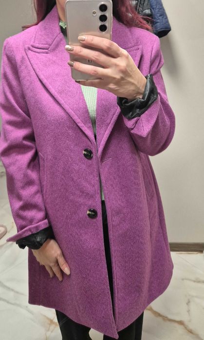 Чисто ново палто