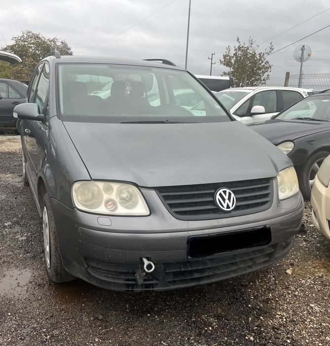 Volkswagen Touran Фолксваген Туран 1.6 FSI 116 к.с.2004г. на части