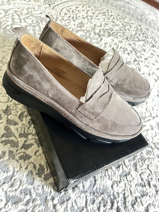 Продам шикарные лоферы