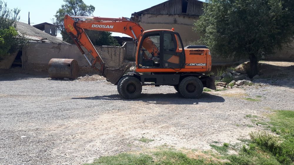 Doosang 2011 года комплект