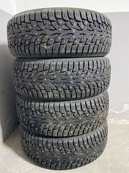 Kumho 215:55/17 шипованые