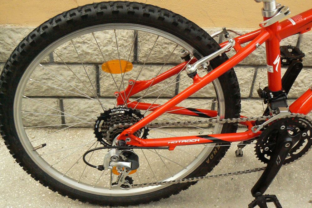 Bicicleta mountain bike Specialized 24