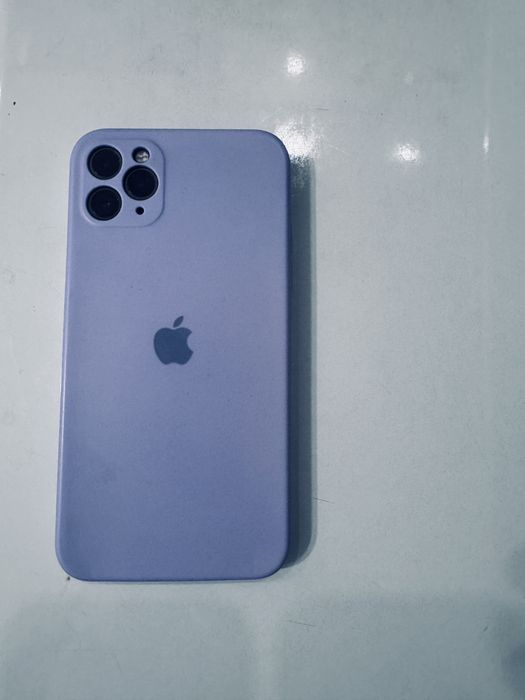 Iphone 11 Pro Max продам бу