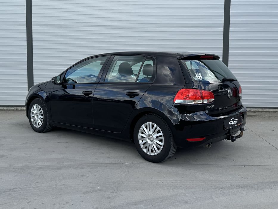 VOLKSWAGEN Golf 2010 — imagine 4