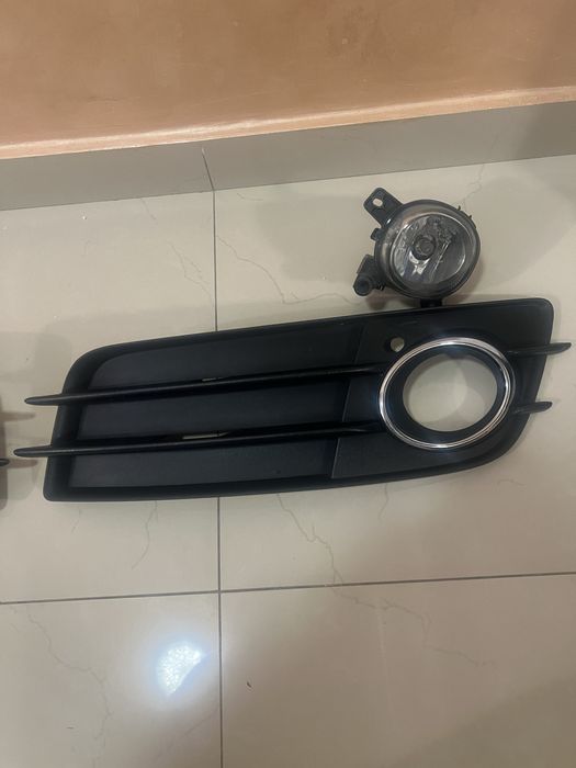 Proiectoare si grile proiectoare Sline Audi A4 B8