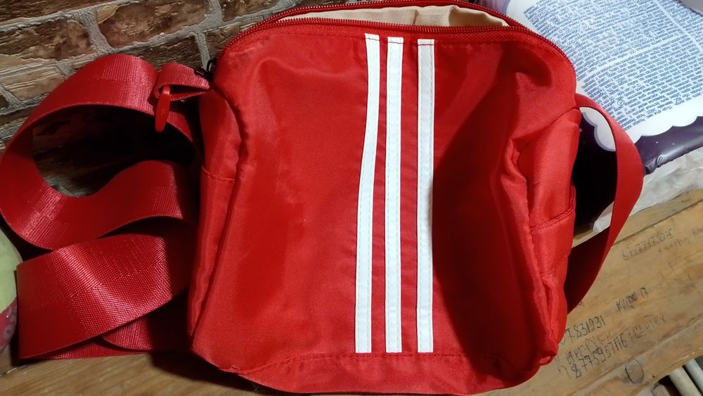 Продам сумочки хорошие