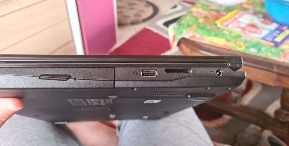 Laptop Gaming MSI GF72-8RE i7 8750H 4.1GHz, GTX 1060, 16GB, 1TB/128GB