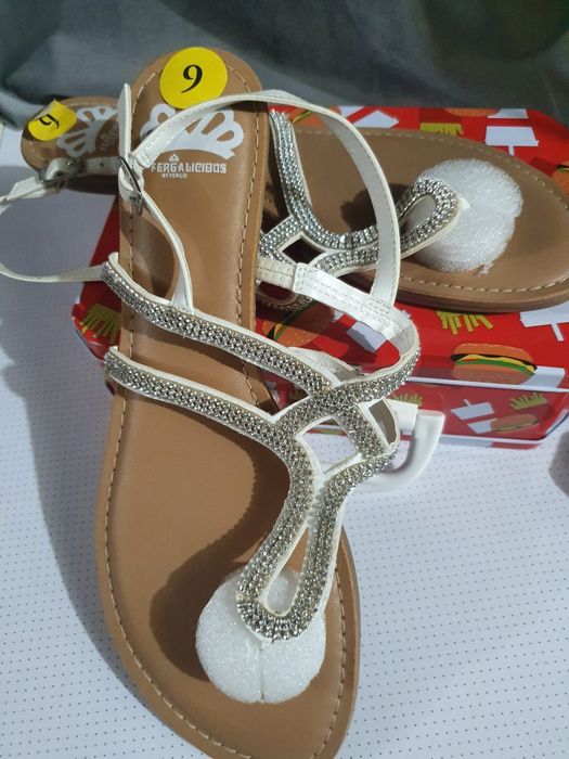 Босоножки женские 39 размер