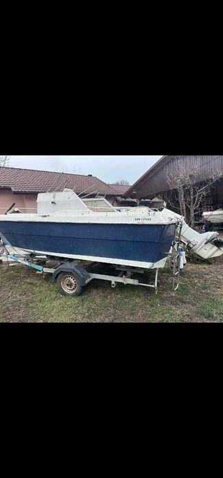 Barca cu motor -peridoc inclus