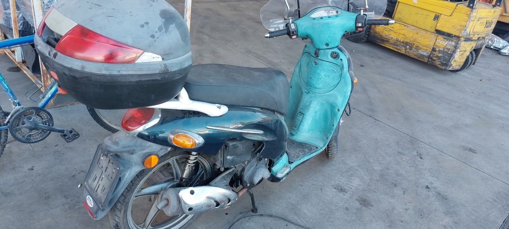 Скутер  Кимко пипъл 150,200,300(Kymco people 125,250) на части