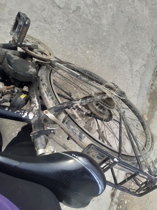 Vand/schimb bicicleta cu motor