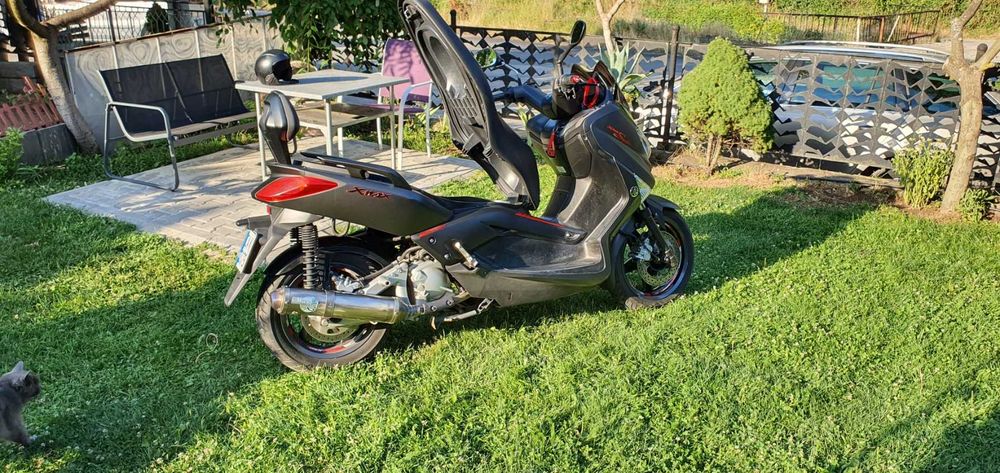 Yamaha Xmax 250i sport