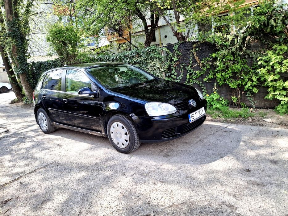 Vând schimb Golf 5