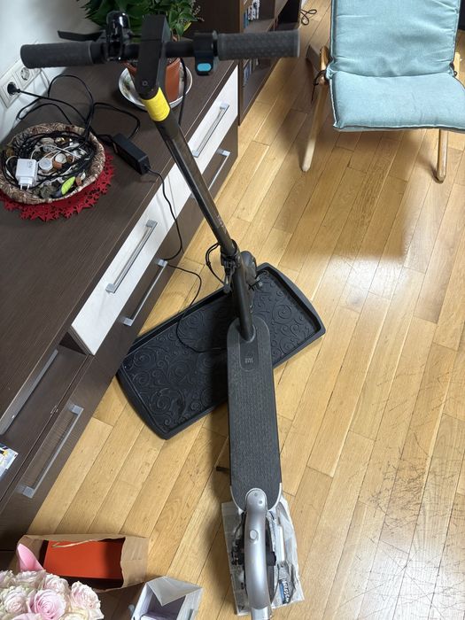 trotineta xiaomi electric scooter pro 2 mercedes amg
