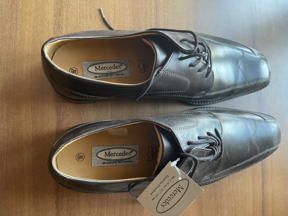 Продам летние туфли 45 рамер , новые.