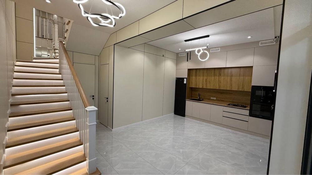 Чиланзар. Ипадром. Орт.