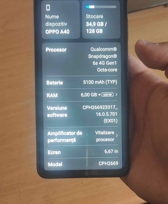 Vând Oppo a40 black