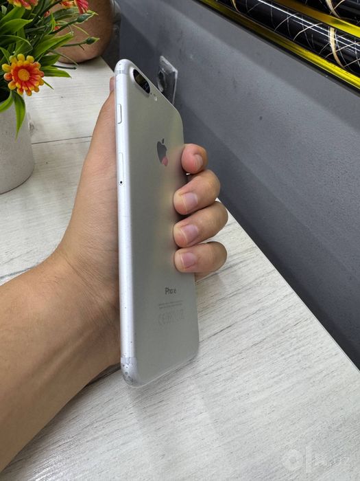 Iphone 7 plus 32 GB ideal