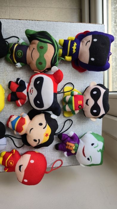 McDonald's играчки 2021 DC Super Heroes & Super-Villains
