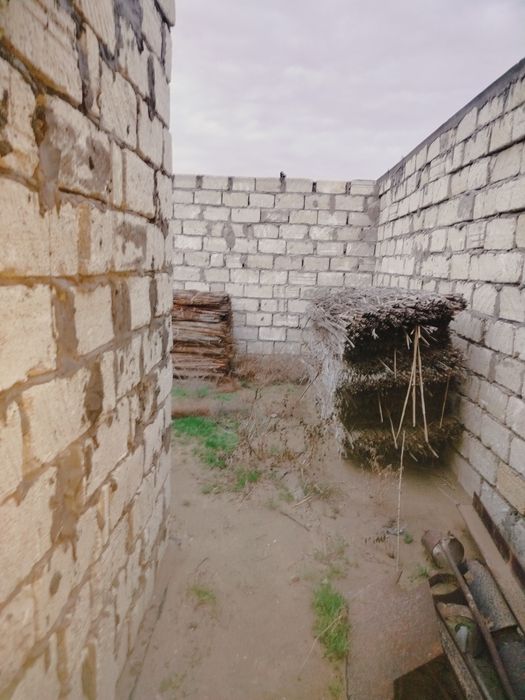 Толык битпеген уй сатылады