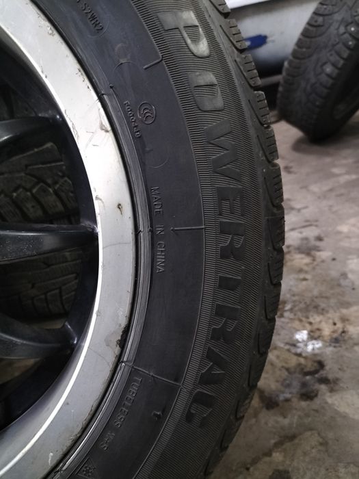 Ауди Б4 запаску R15