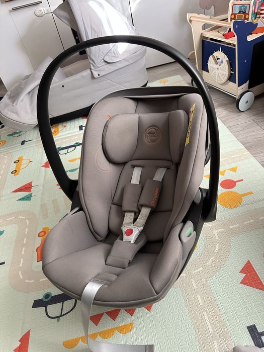 Cybex Cloud G кошница за кола + адаптери + подложка за кояородено