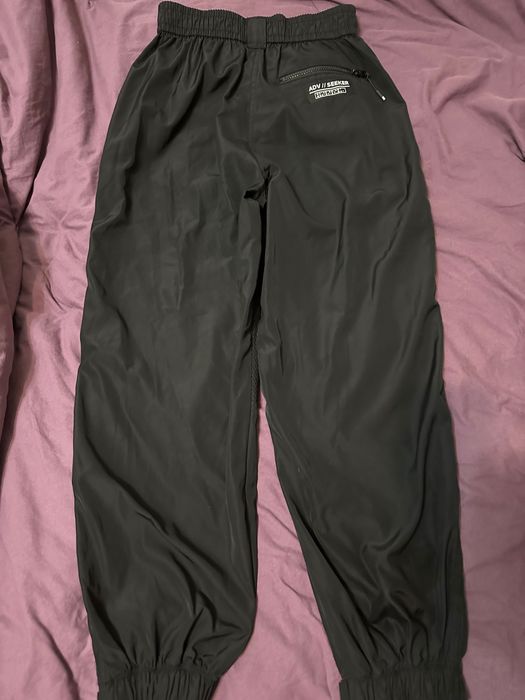 Джоггеры женские Bershka