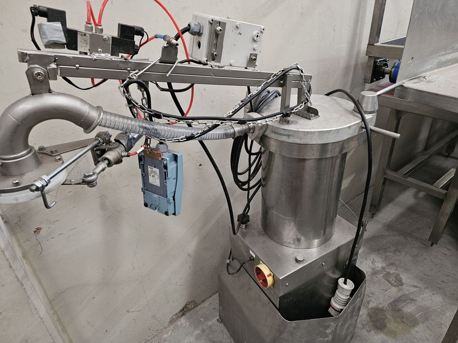 Вакум пълначки 10броя различни литри 3500лв