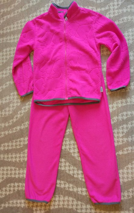 Продам флисовый комплект LASSIE